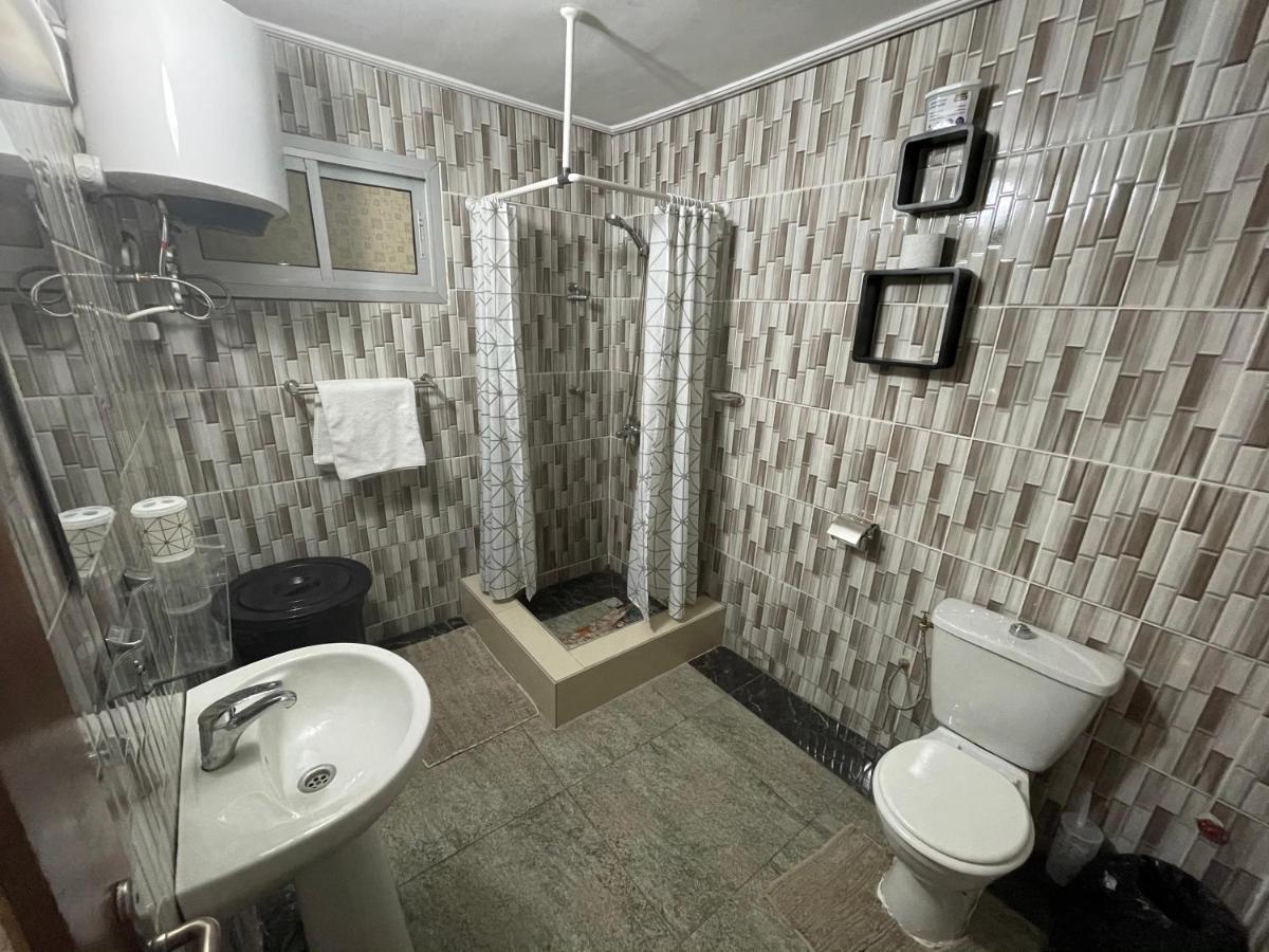 Homestay Appartement 2 Chambres Yaounde Bagian luar foto